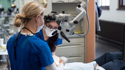 étudiants médecine dentaire